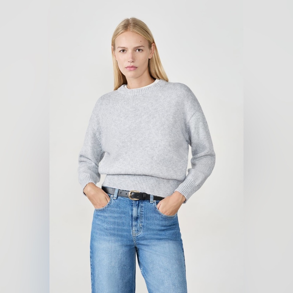 Etam Gigi pullrond Round Neck Sweater